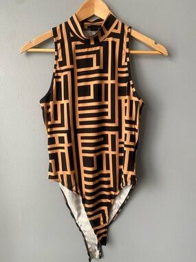 Sleeveless Geometric Bodysuit - Black & Tan